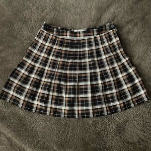 plaid schoolgirl skirt 📓